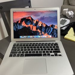 Macbook Air 2011