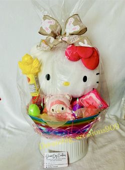 Hello Kitty Basket