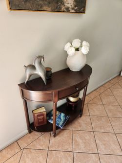 Mahogany Wood Finish Half Moon Butler Entryway Console Table
