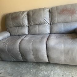 Sofa/ Love Seat Recliner