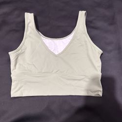 green crop workout top 