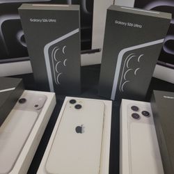 Apple IPhone 13 UNLOCKED 