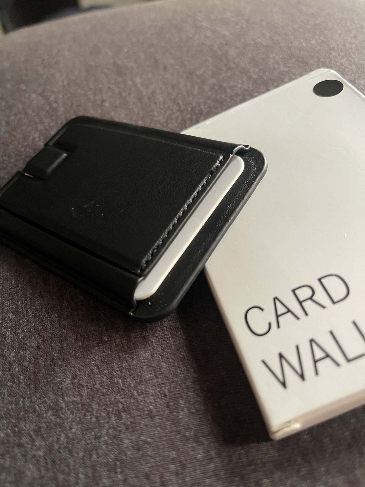 Magnetic Phone Wallet w/ kickstand