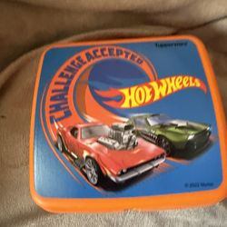 Tupperware Sandwich Keeper Hot Wheels 