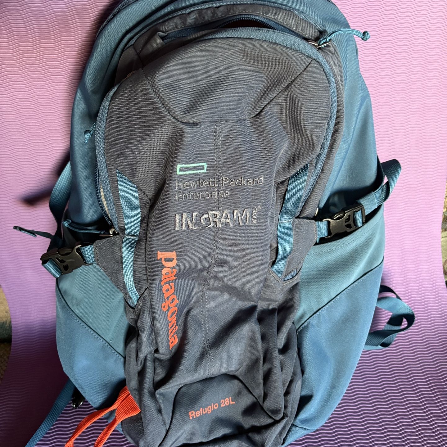 patagonia mlc wheelie travel bag Black Hole MLC Wheelie