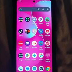 Revvl 8 Pro