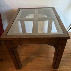 Coffee Tables/End Tables