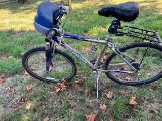 Schwinn Aluminum 21 speed Mountain BIKE/26"