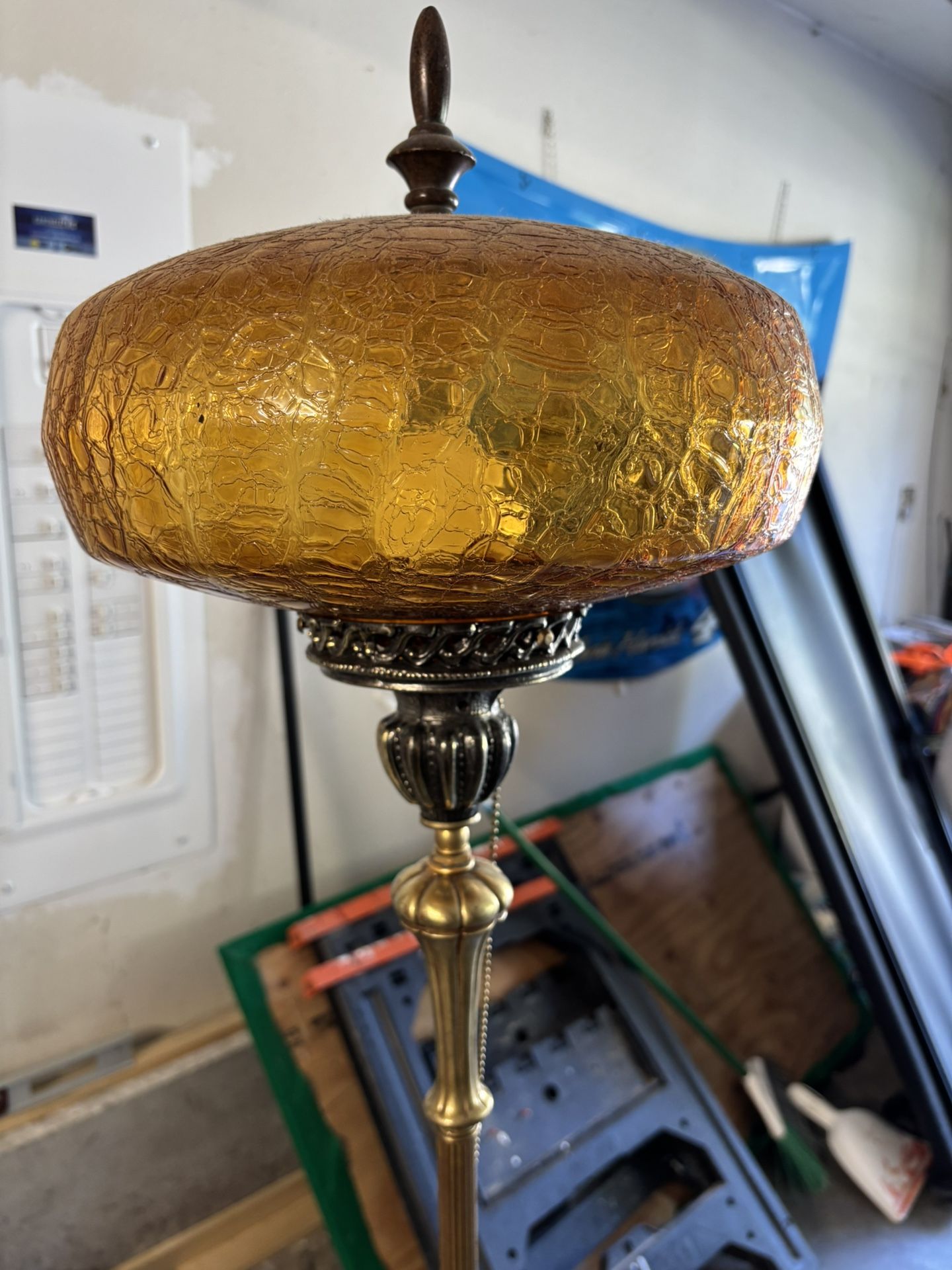 ANTIQUE Lamp