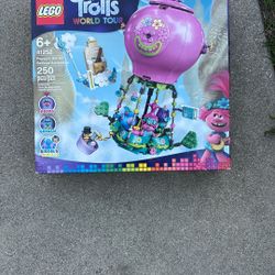Lego Trolls World Tour