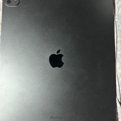 13-inch iPad Pro Wi‑Fi 1TB with standard glass - Space Black