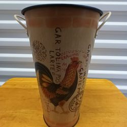 10" Rooster 🐓 Tin Decorative Country Farm Pot Vase