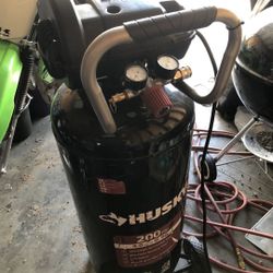 Husky 20 Gallon Air Compressor 
