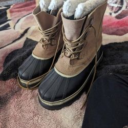 Snow Boot Size 10 Only One Wants Very Warm Porch Pick Up Oak Grove