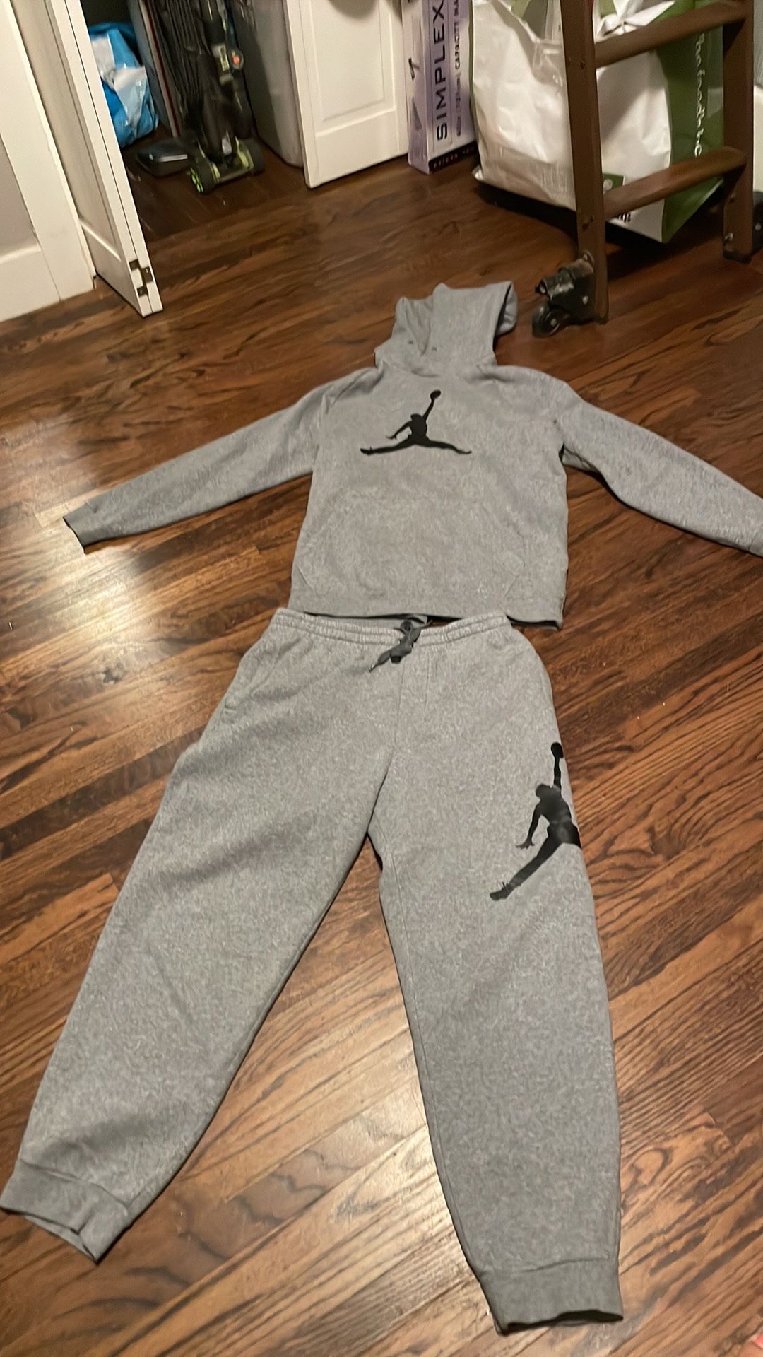 Jordan Sweat Pants And Hoodie Size Large Men Adult