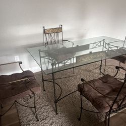 Dining Table With 4 Chairs 