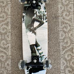 Madrid Skateboard cruiser  29”X7.7” flat with KICKTAIL Team Series Shark Wheels