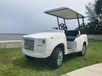 LITHIUM 2026 White e caliber golf cart 4 passenger fast AC motor 450A LUXURY
Aluminum chassis, 4 wheel hydraulic brakes , front disc