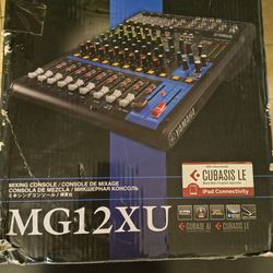 Yamaha MG 12XU Mixer 