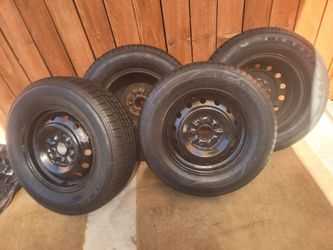 Wheel 15 5 Lugs 5x114.3 se los quite a una trokita toyota