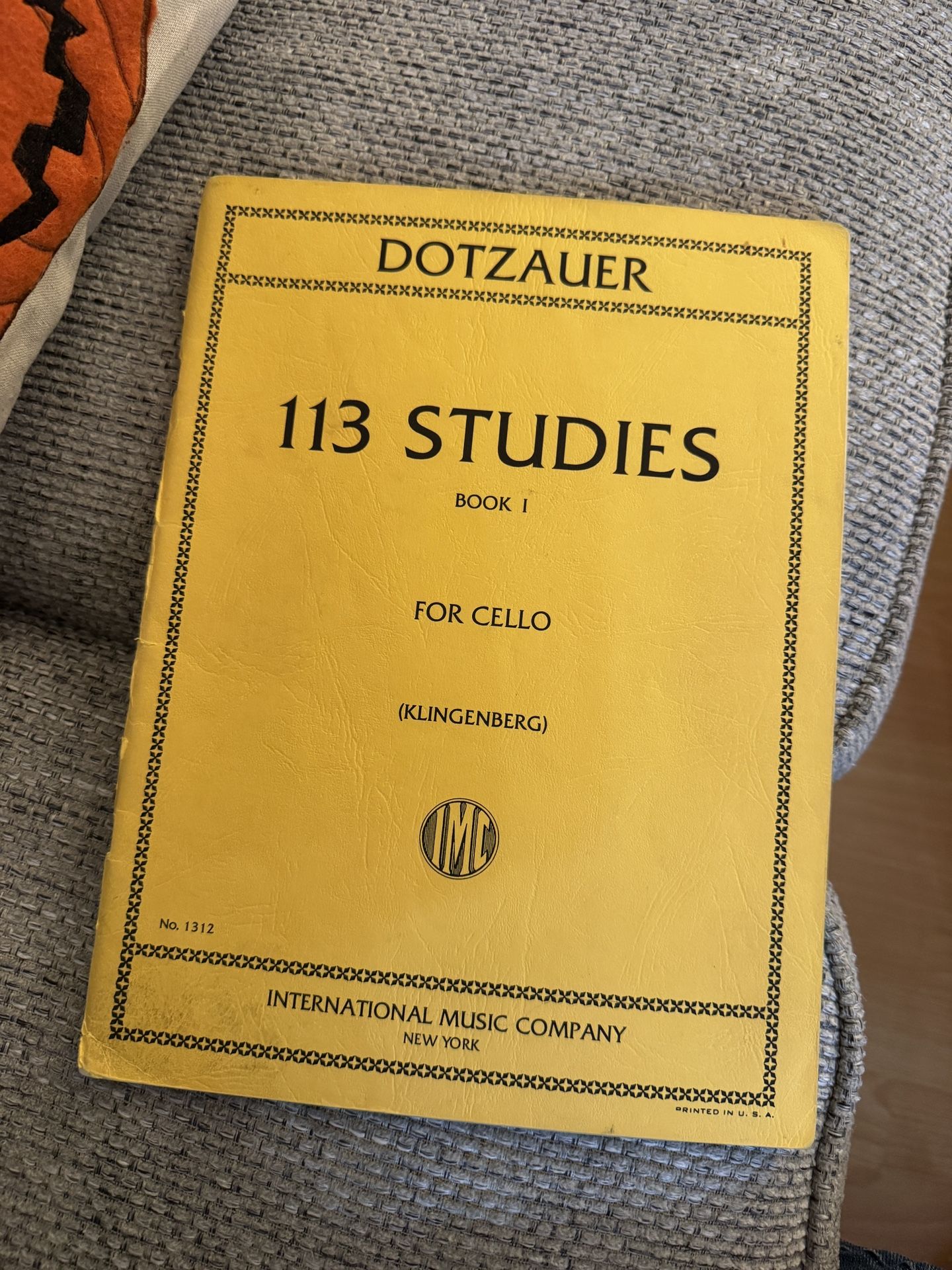 Dotzauer - 113 Studies Book 1 For Cello