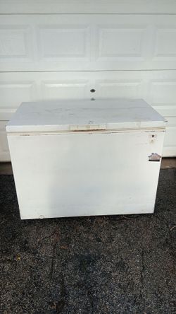 Chest Freezer 15 Cu. Ft.