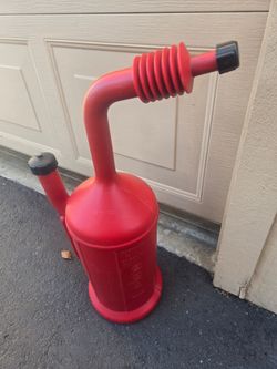 Motorcycle pitcan 2.5 gallons