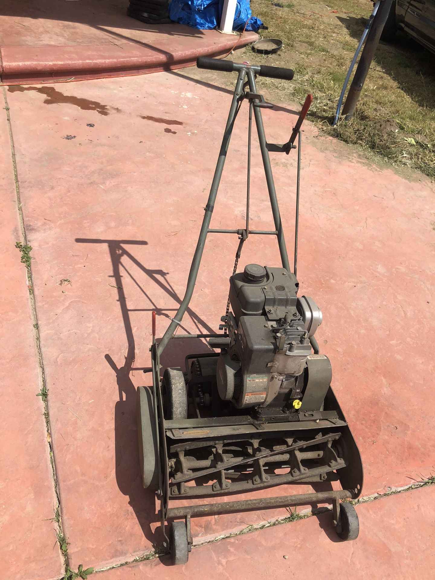 front throw lawn mower for Sale in Nuevo, CA OfferUp