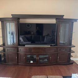 Solid Wood Entertainment Center with Glass Display Cabinets 