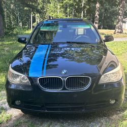 2004 BMW 525i