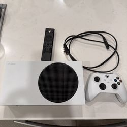 Xbox Series S 512gb Console Bundle w/ Controller,  Remote, power cable & Gift Cards