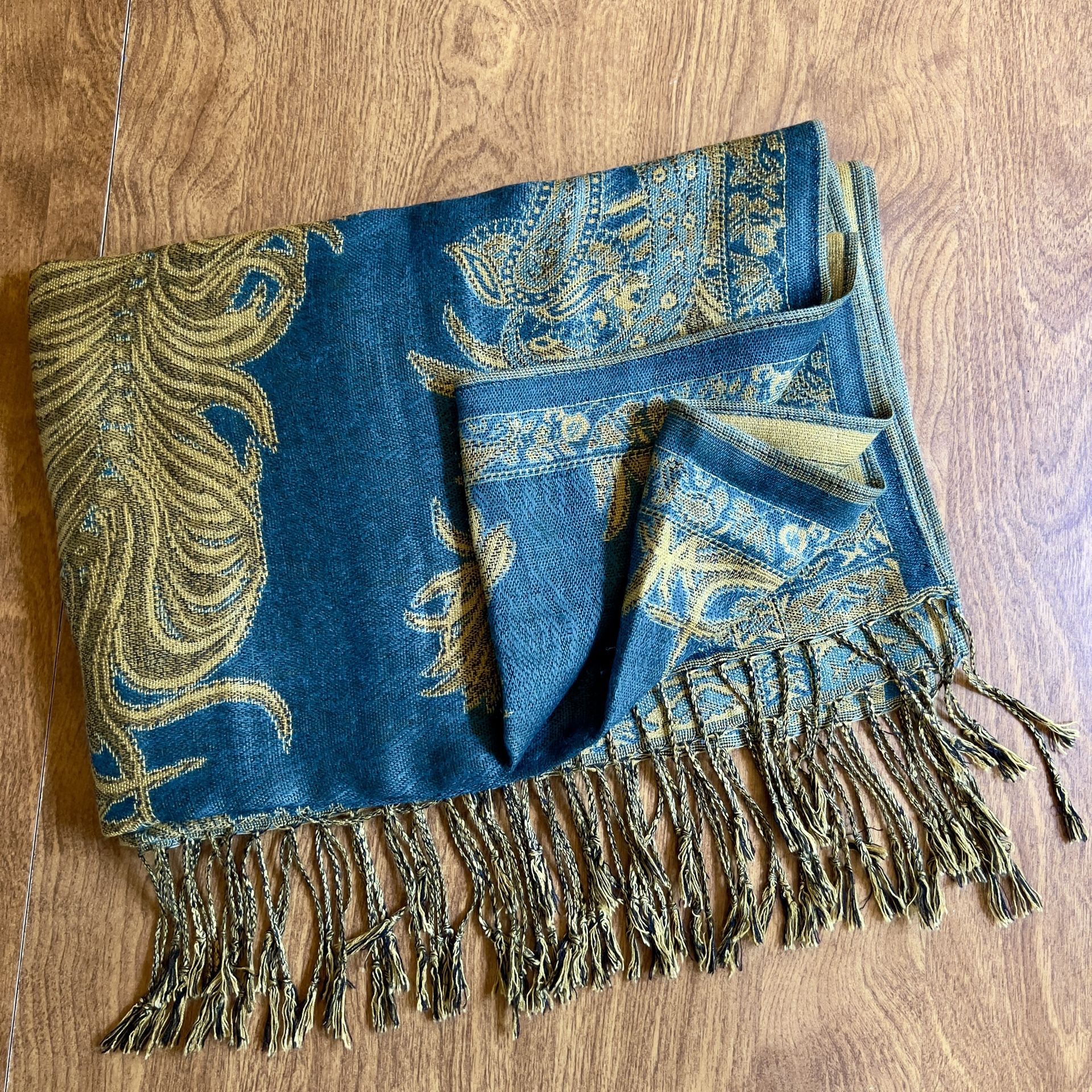 PASHMINA Teal Gold Turquoise Reversible Paisley Feather Pattern Silk Blend Shawl