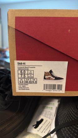 Vans Sk8-Hi “Leopard” in Black/True White
