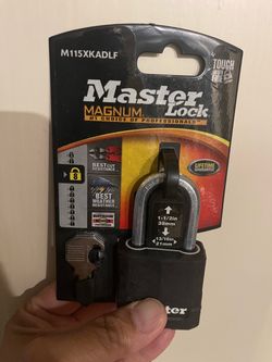 Master Lock Magnum M115XKADLF Padlock