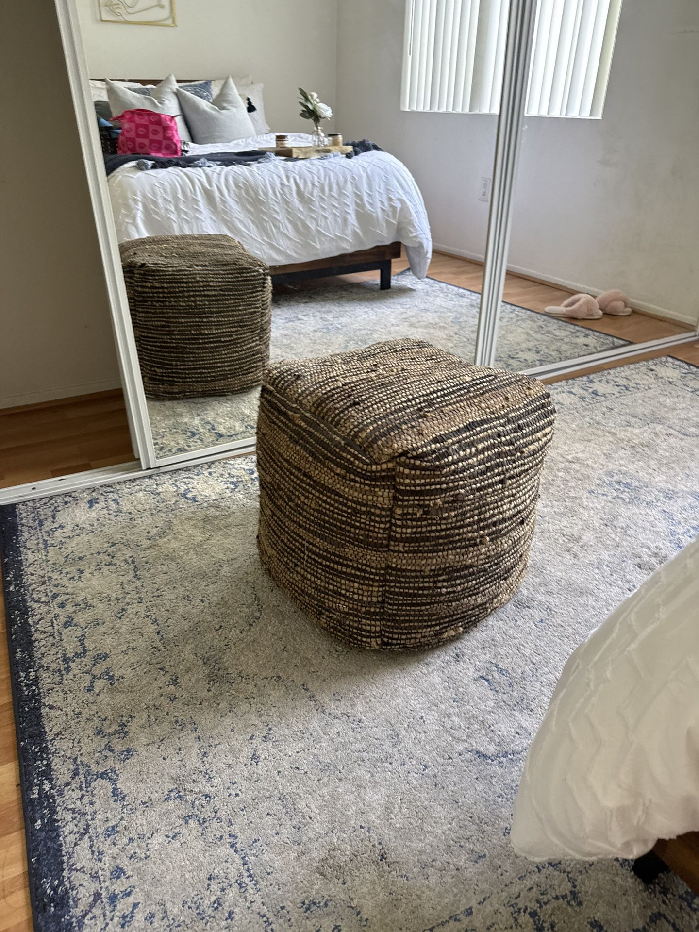 Sofa Ottoman