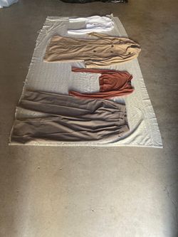 Clothes/shoes Women