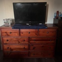Wood Dresser