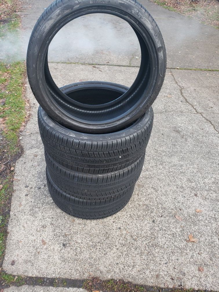 235/35r19 p-zero tires