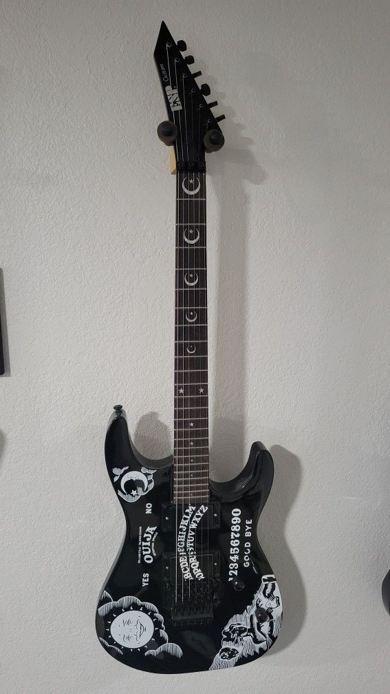 Guitar