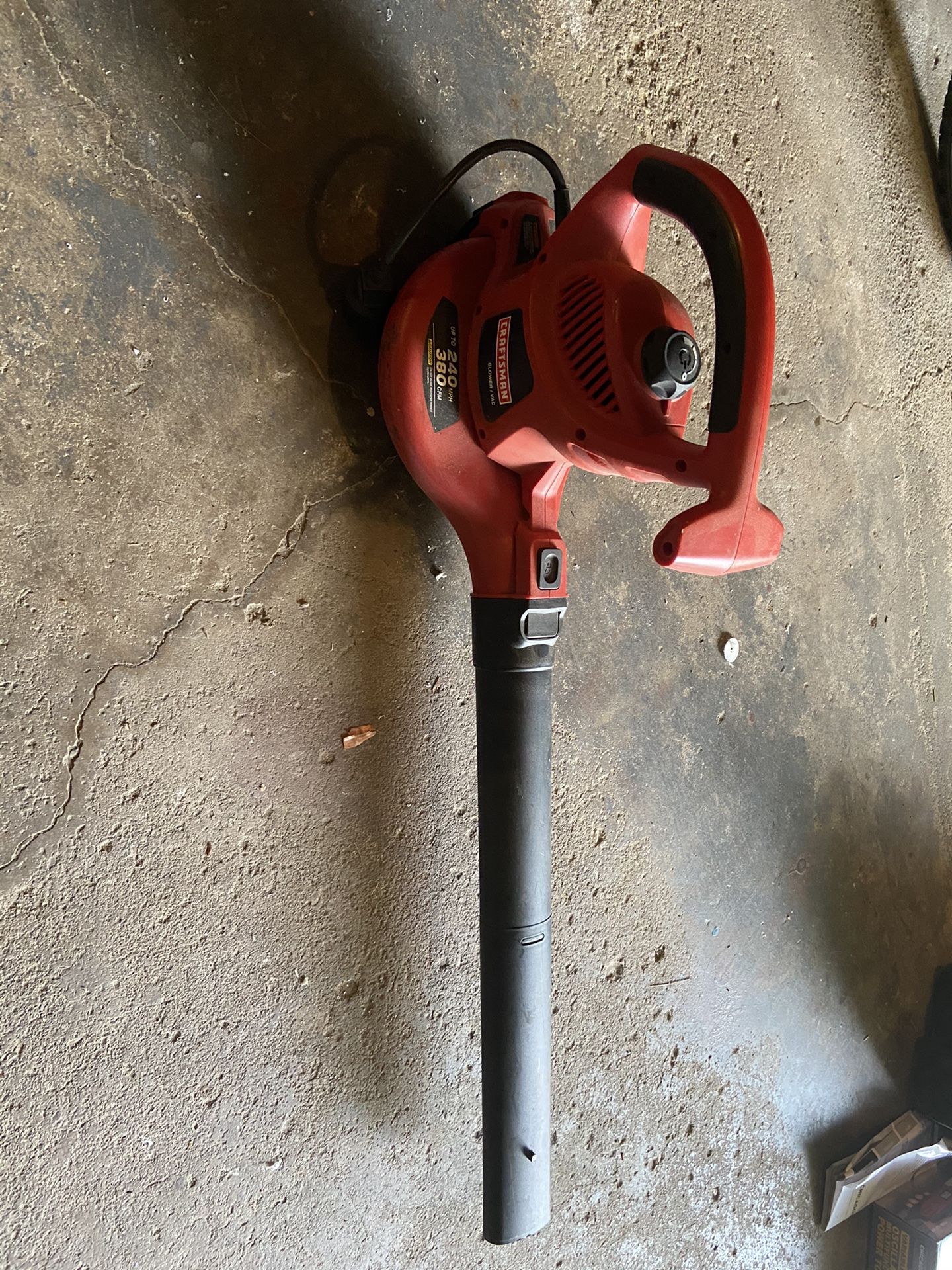 Craftsman Electric leaf blower