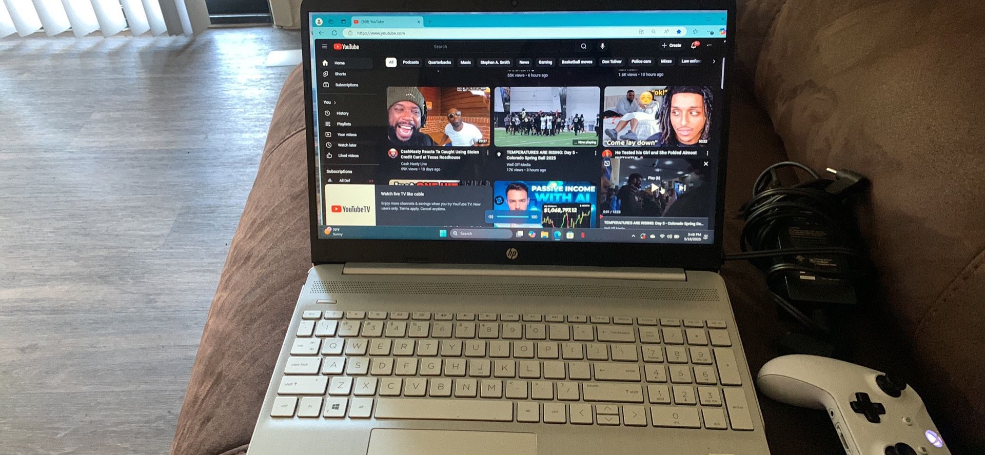 LG Touchscreen laptop