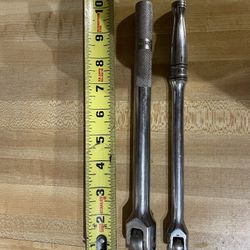 Snapon 1/2” drive breaker bar (sv10a) and 3/8” drive breaker bar (f10lb) $40 for both in n Lakeland 