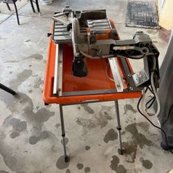 7’ Rigid Tiles saw w/ stand