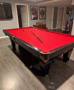 High end pool table-Delivery available