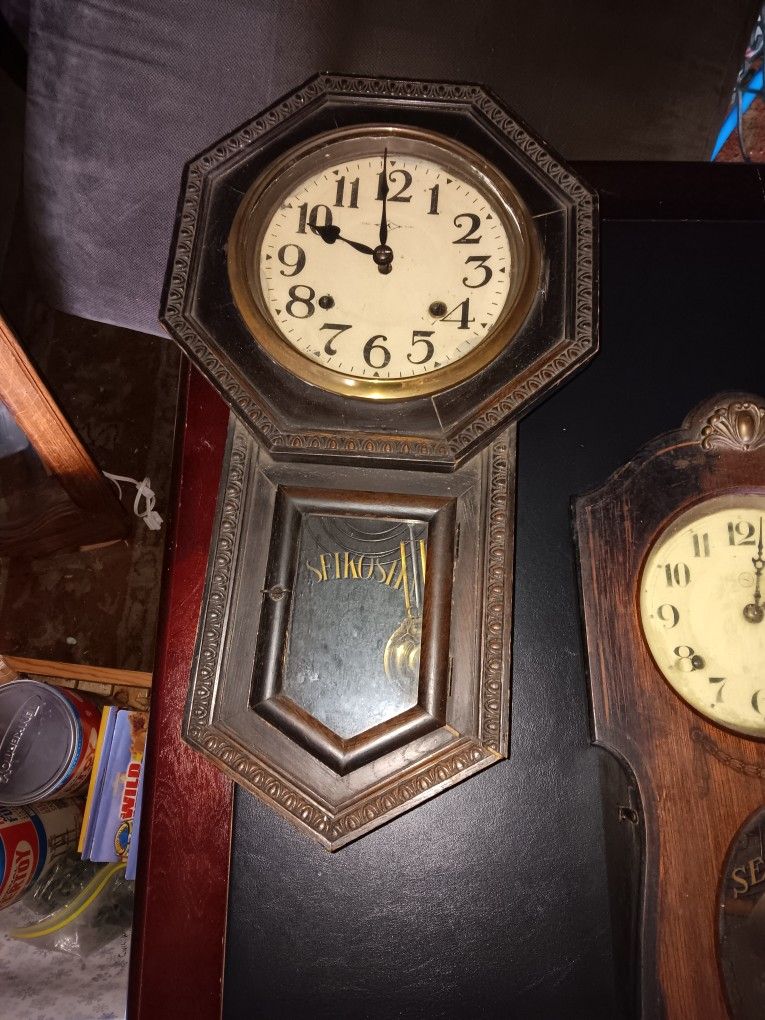 Old Clock