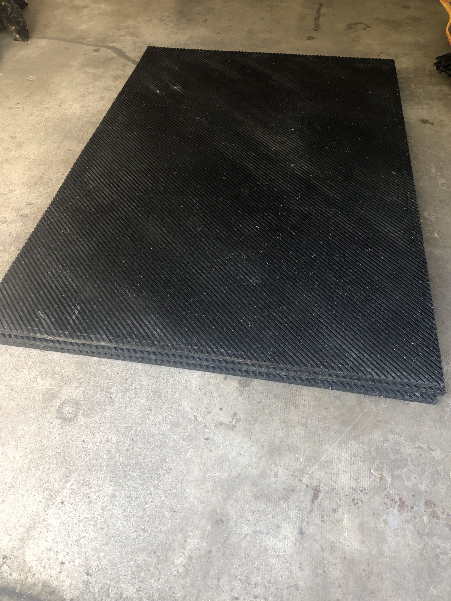 4x6 Stall Mats (Black)