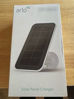 Arlo solar panel charger