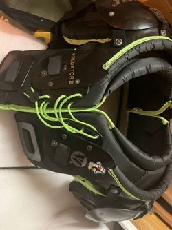 Football shoulder pads $12