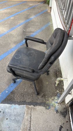 Office chair, free pick up