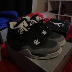 jordan 4’s 